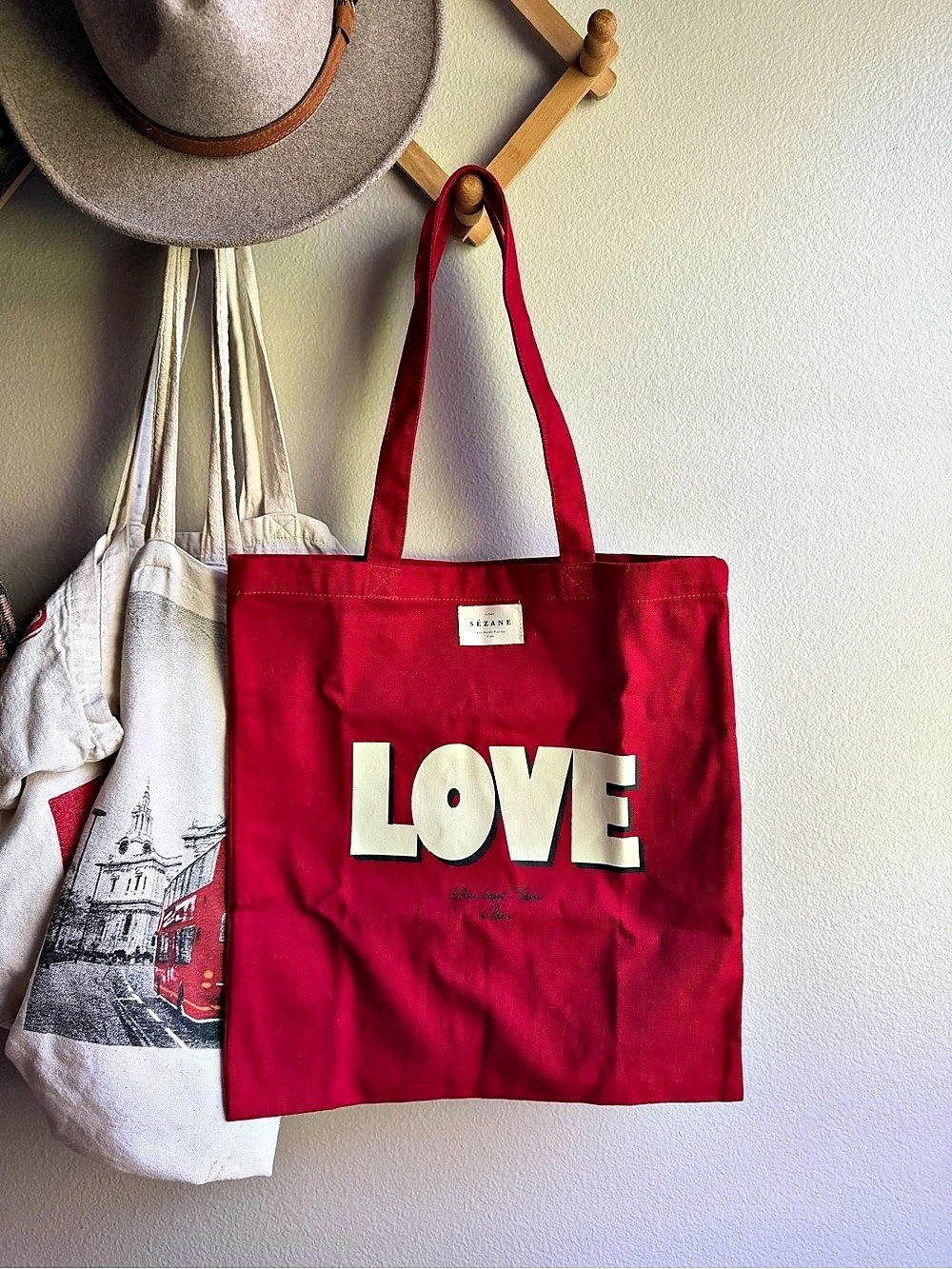 Sézane LOVE tote Red Tote Like New